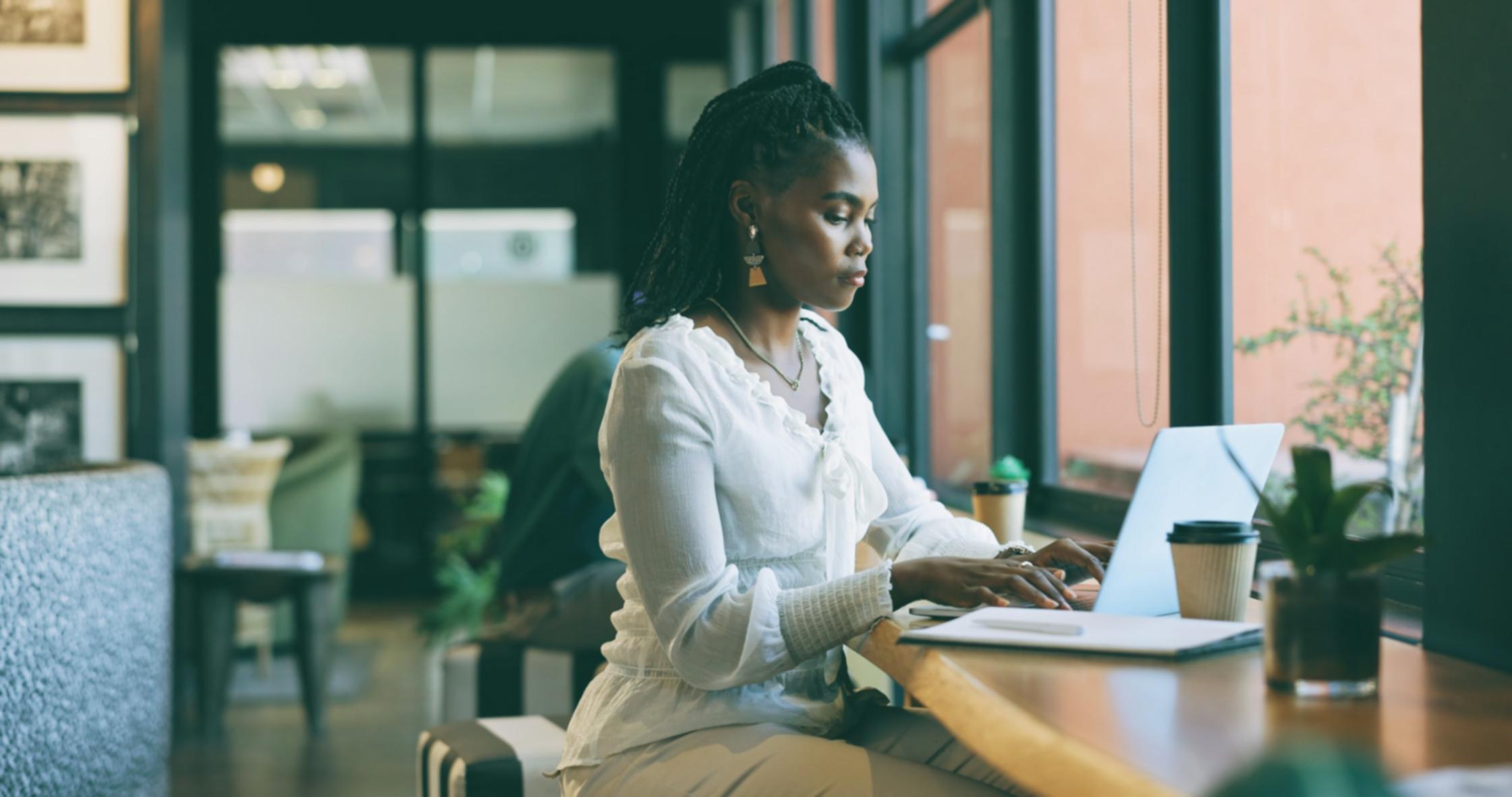 Panel de control y sistemas de gestión financiera